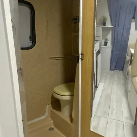 אוהל מפואר Autocaravana