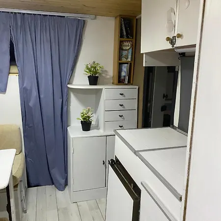 אוהל מפואר Autocaravana *