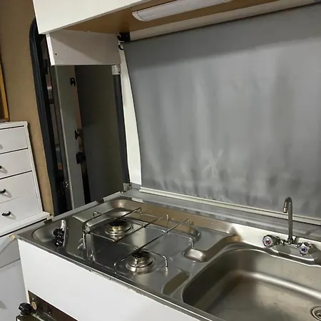 אוהל מפואר Autocaravana